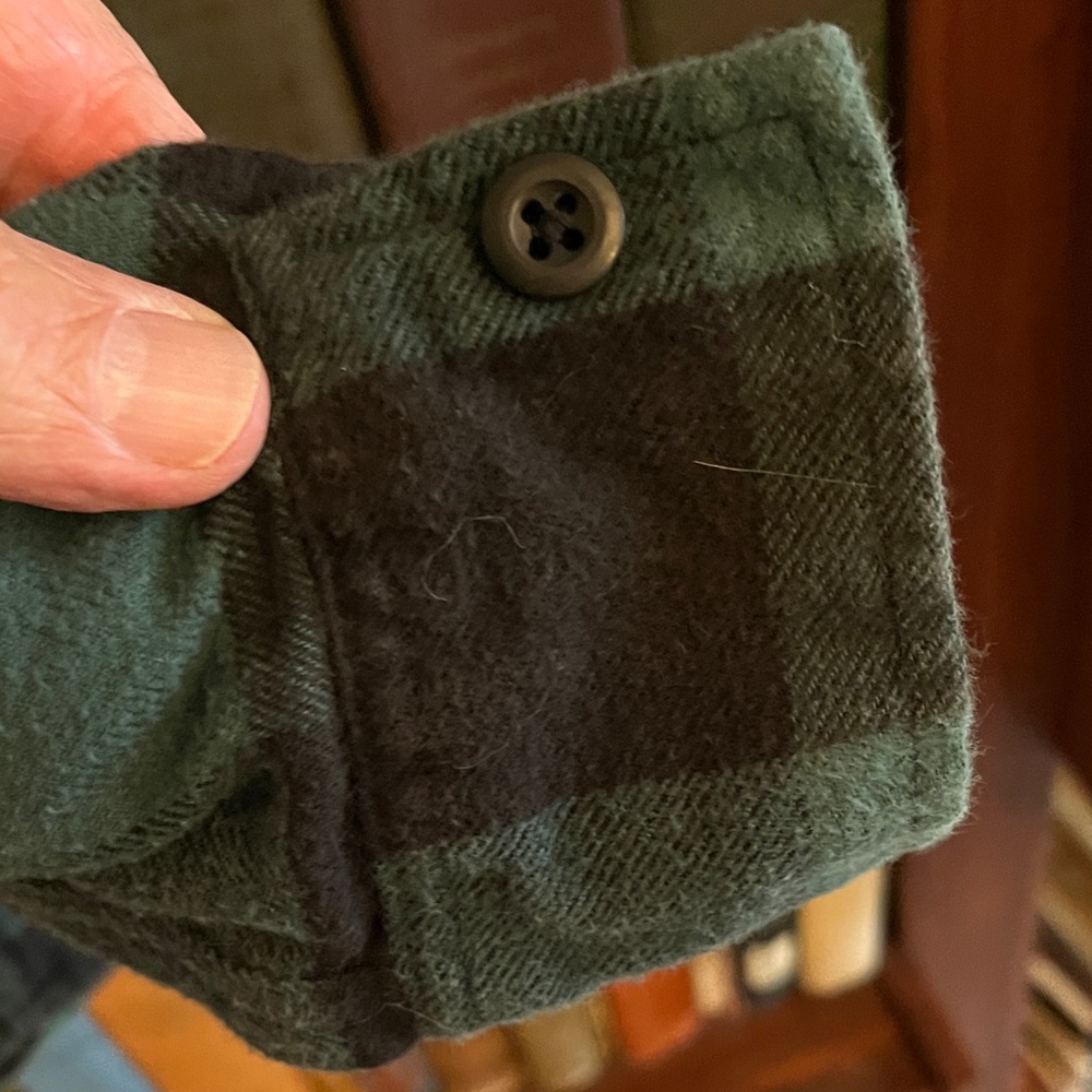 American Eagle Outfitters Black & Teal Plaid Shirt Jacket - Picture 5 of 7